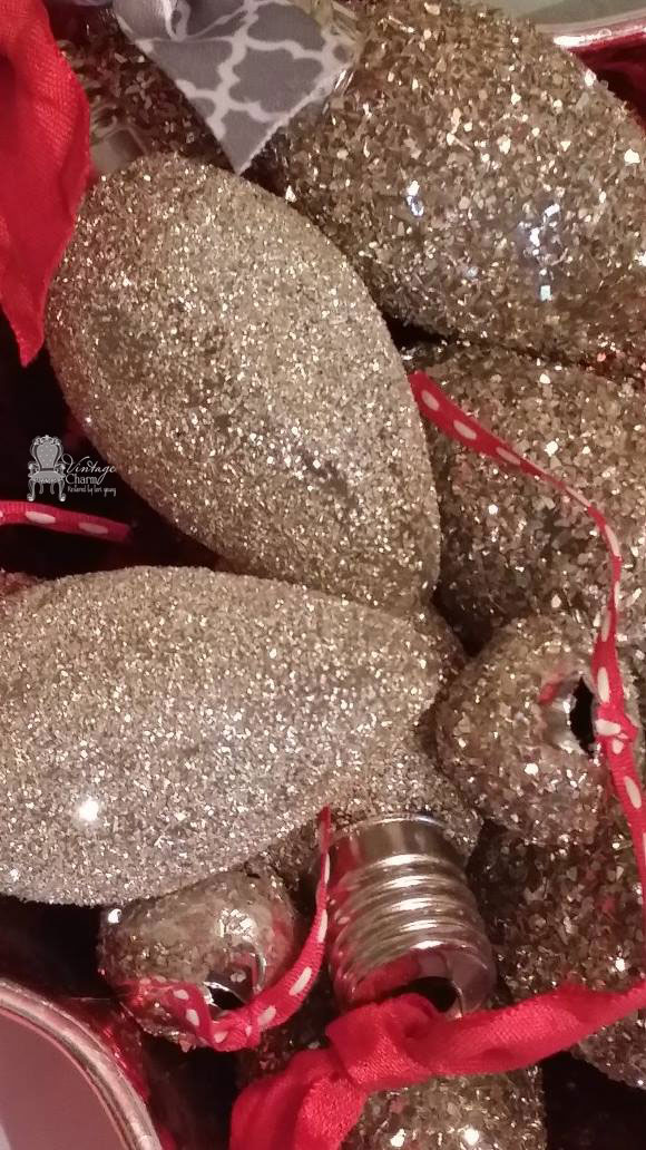 glass-glittered-ornaments