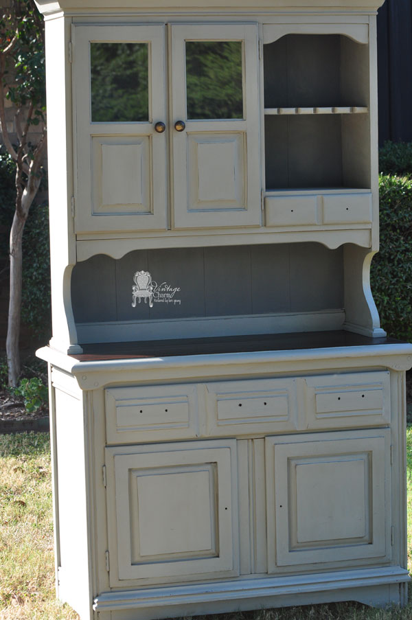 painted-gray-hutch