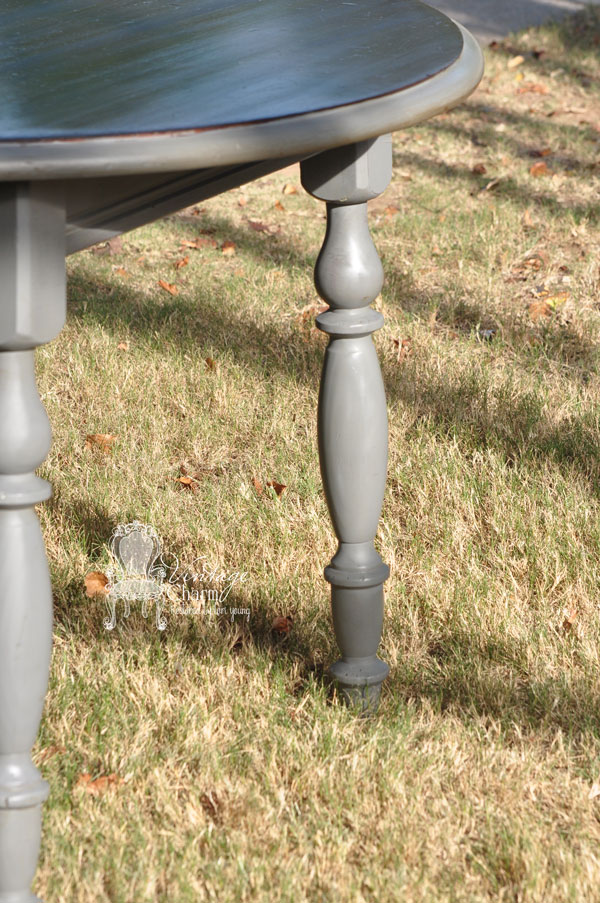 painted-gray-table
